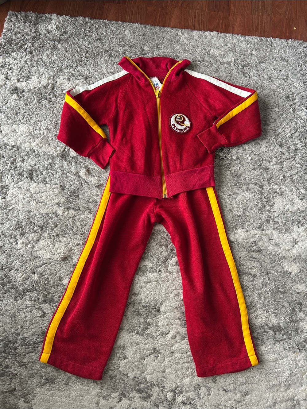 NFL Kids Vintage Washington Redskin Tracksuit